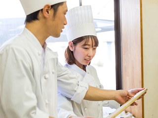 トヨタ生活協同組合/食堂の調理職(マネジャー候補)