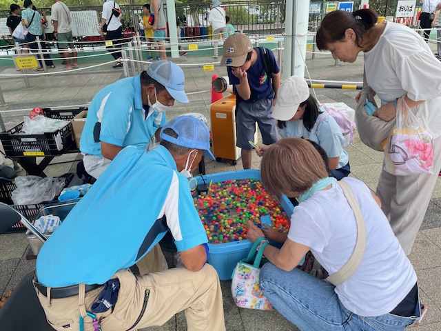 岩ケ池公園スタッフ／接客経験が活かせる／早朝・土日祝は時給UP
