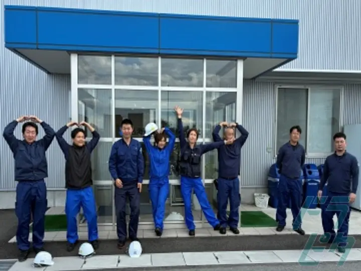 名海運輸作業株式会社 (愛知県弥富市/五ノ三駅/配送・配達ドライバー)_3