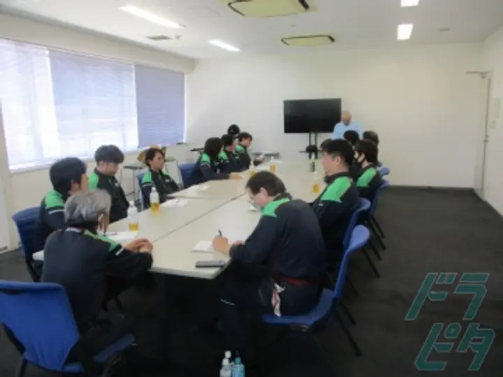 厚木センコー運輸株式会社 車輌センター(神奈川県厚木市/本厚木駅/配送・配達ドライバー)_4