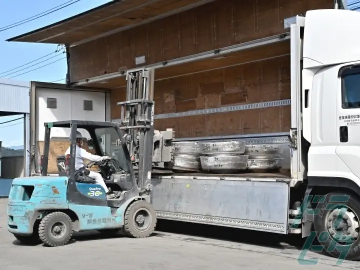 氷見軽合金株式会社 (富山県氷見市/島尾駅/配送・配達ドライバー)_3