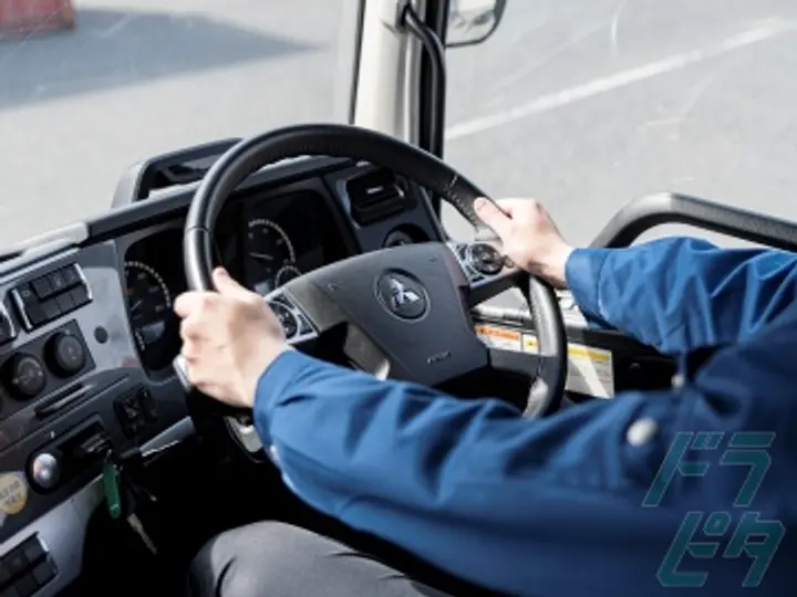 株式会社山久陸運 神戸営業所(兵庫県神戸市中央区/三ノ宮駅/配送・配達ドライバー)_2