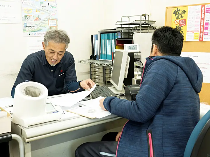 株式会社関東冷貨　本社 (神奈川県厚木市/本厚木駅/配送・配達ドライバー)_3