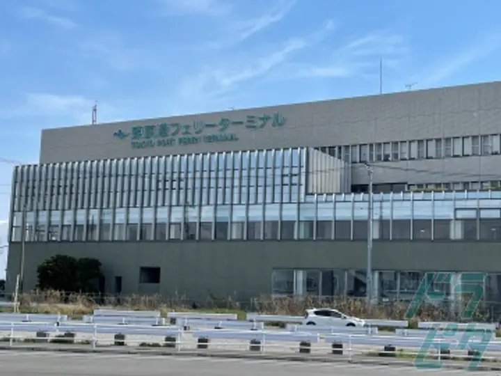 富士港運株式会社 千葉中央港営業所（東京地区）(東京都江東区/豊洲駅/配送・配達ドライバー)_4