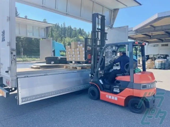 中濃運輸株式会社  本社(岐阜県関市/関下有知駅/配送・配達ドライバー)_2