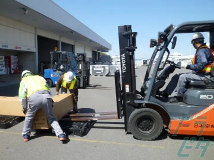 日本空輸株式会社　九州支店 (鹿児島県霧島市/嘉例川駅/構内作業・フォークリフト)_2