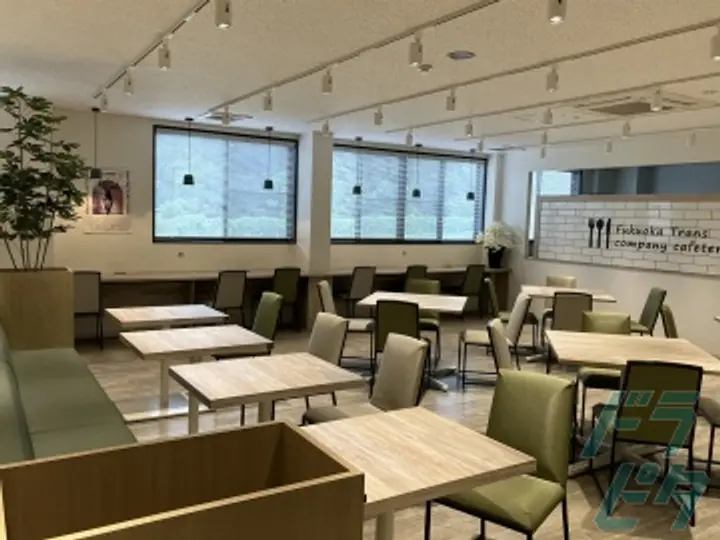 福岡トランス株式会社 福岡ソリューションセンター(福岡県古賀市/古賀駅/配送・配達ドライバー)_3