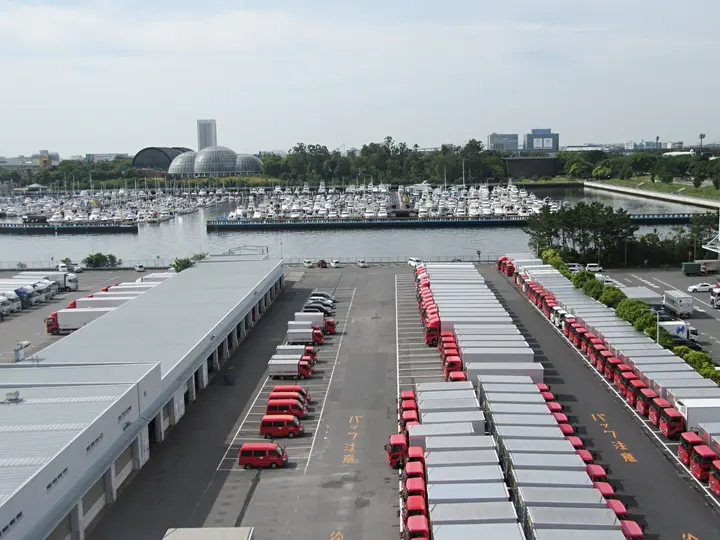 日本郵便輸送株式会社　東京支社 神田三崎町営業所(東京都千代田区/東京駅/配送・配達ドライバー)_3