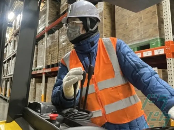 鴻池運輸株式会社　関東・北日本支店　越谷定温流通センター営業所 (埼玉県越谷市/越谷駅/構内作業・フォークリフト)_2