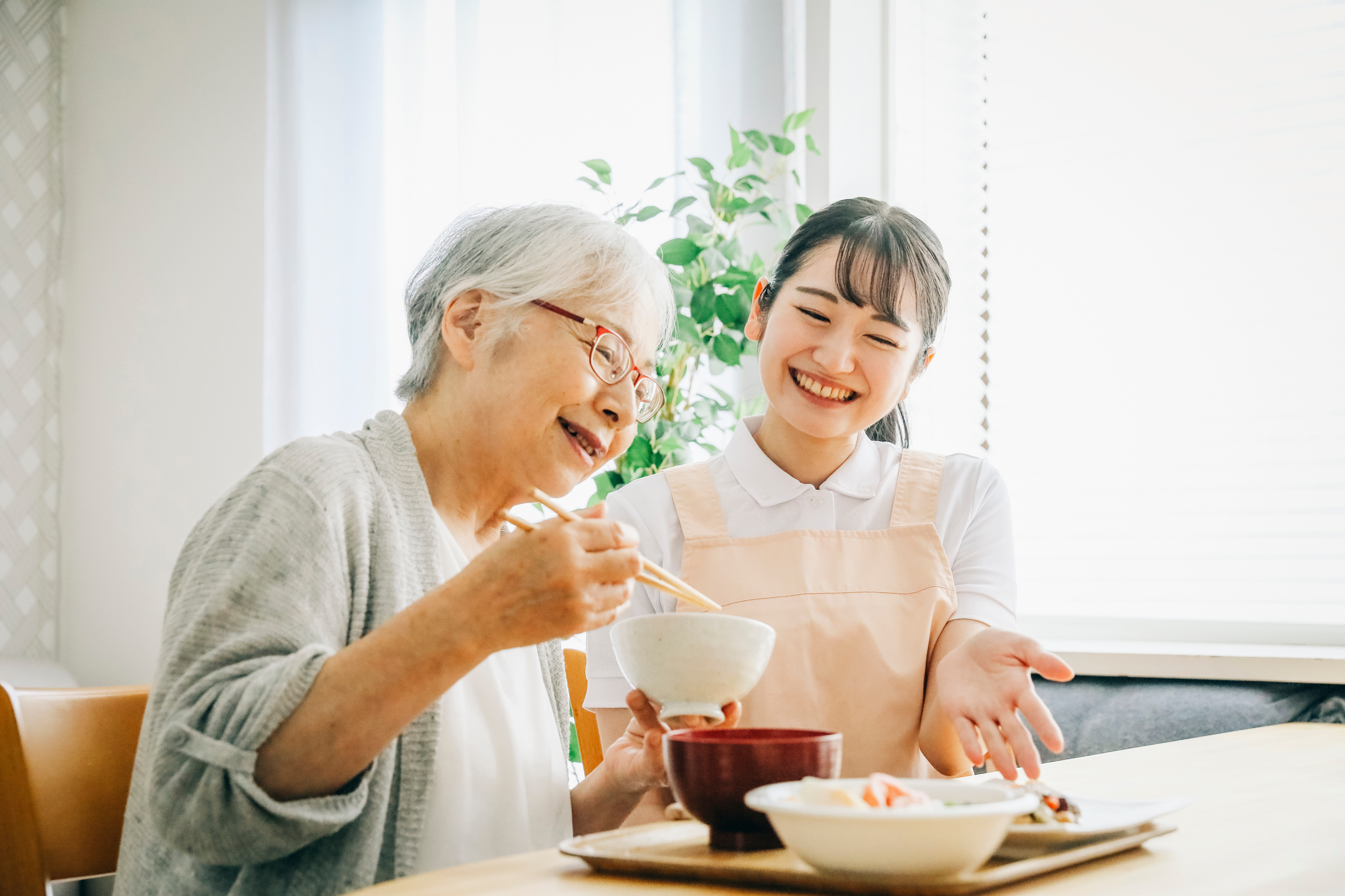 介護施設での調理パート／日進市本郷町／9:00~15:00の時短勤務