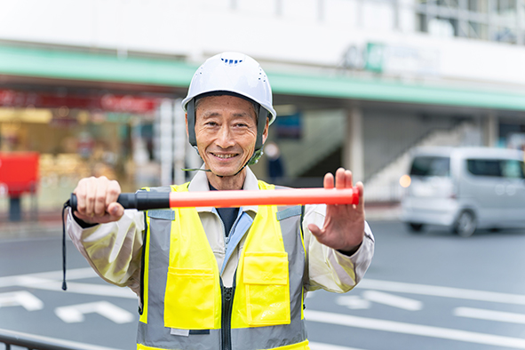 日進市での交通誘導警備員／日勤のみ／直行直帰OK／出張面接も相談可能