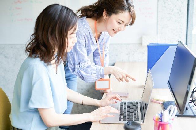 届出情報のデータ入力、修正作業/土日祝休み/週2.5～/短期