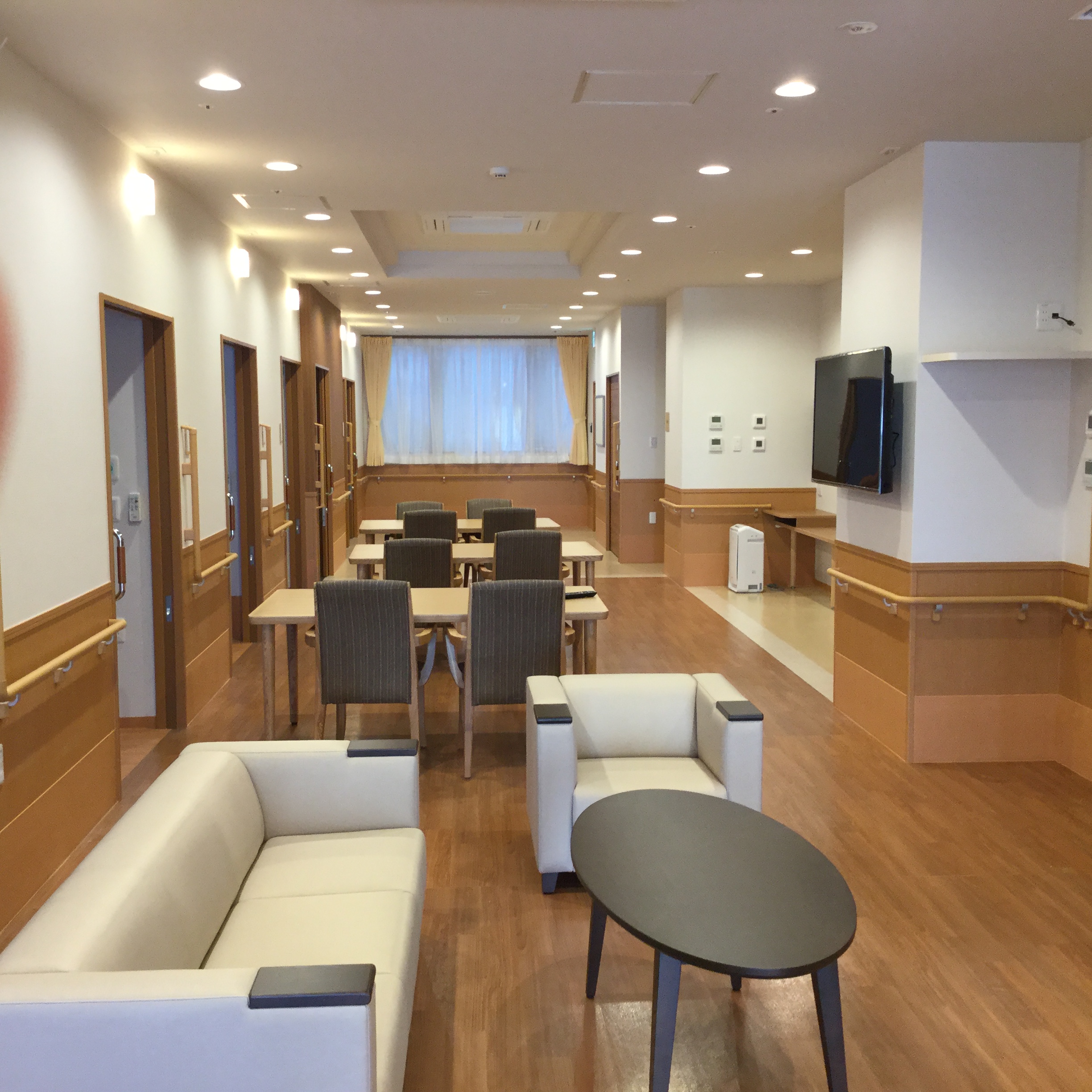 社会福祉法人紫水会　オーネスト名西(愛知県名古屋市西区/栄生駅/介護士・ケアスタッフ)_3