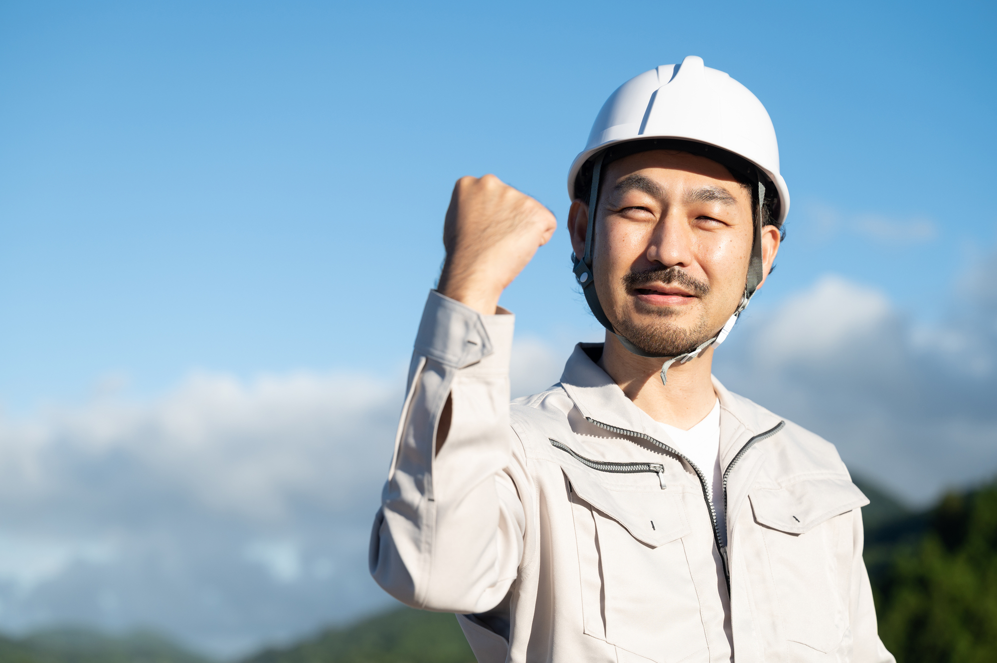リーチリフト作業員／モクモク／日勤のみ／休憩90分／社会保険完備