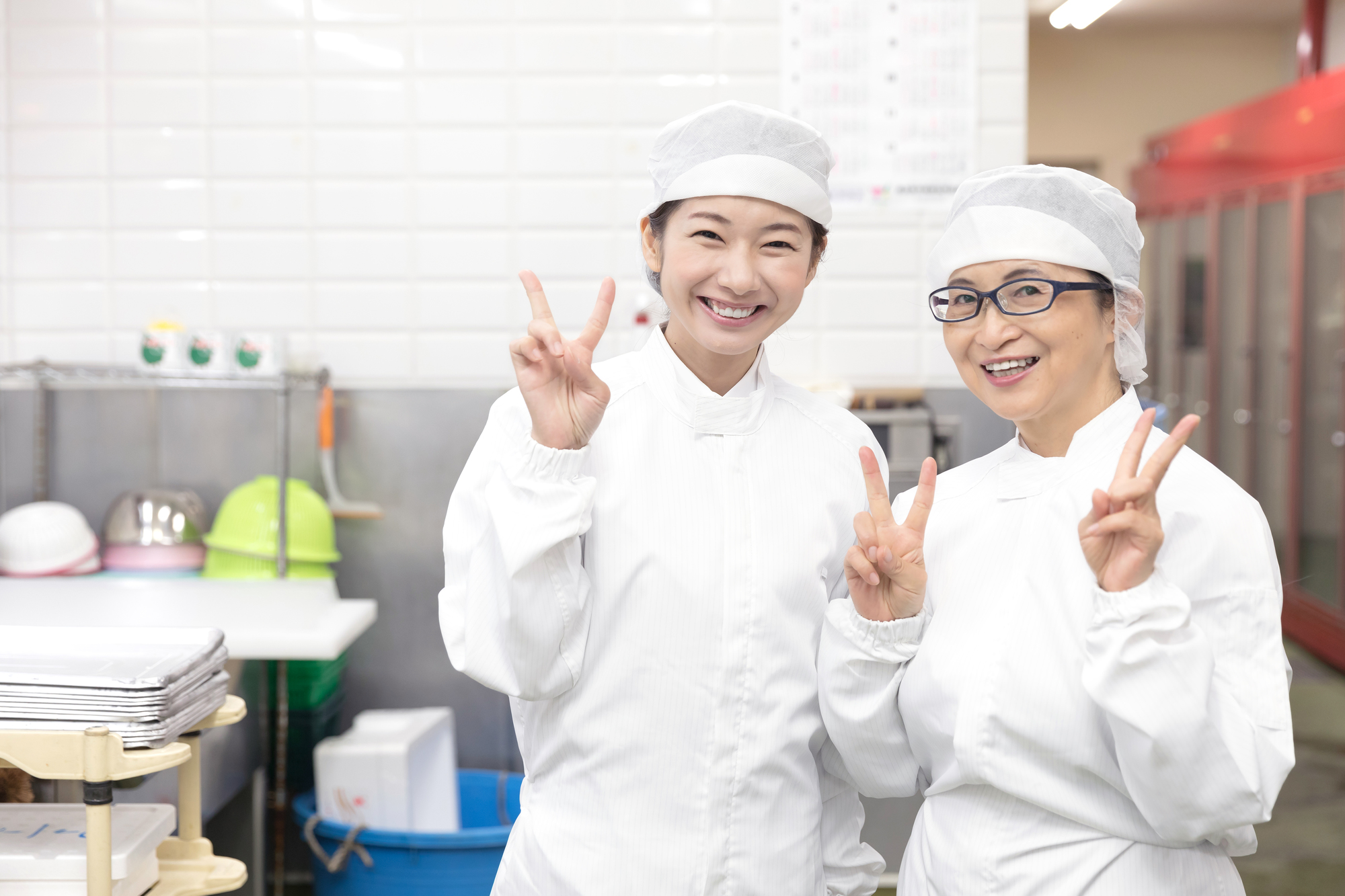 保育園の給食調理補助／1日4h＆〜週2日〜勤務OK／無資格&未経験OK