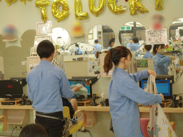 ラッキーホールディングス株式会社(愛知県名古屋市北区/上飯田駅/アパレル・ファッション)_3