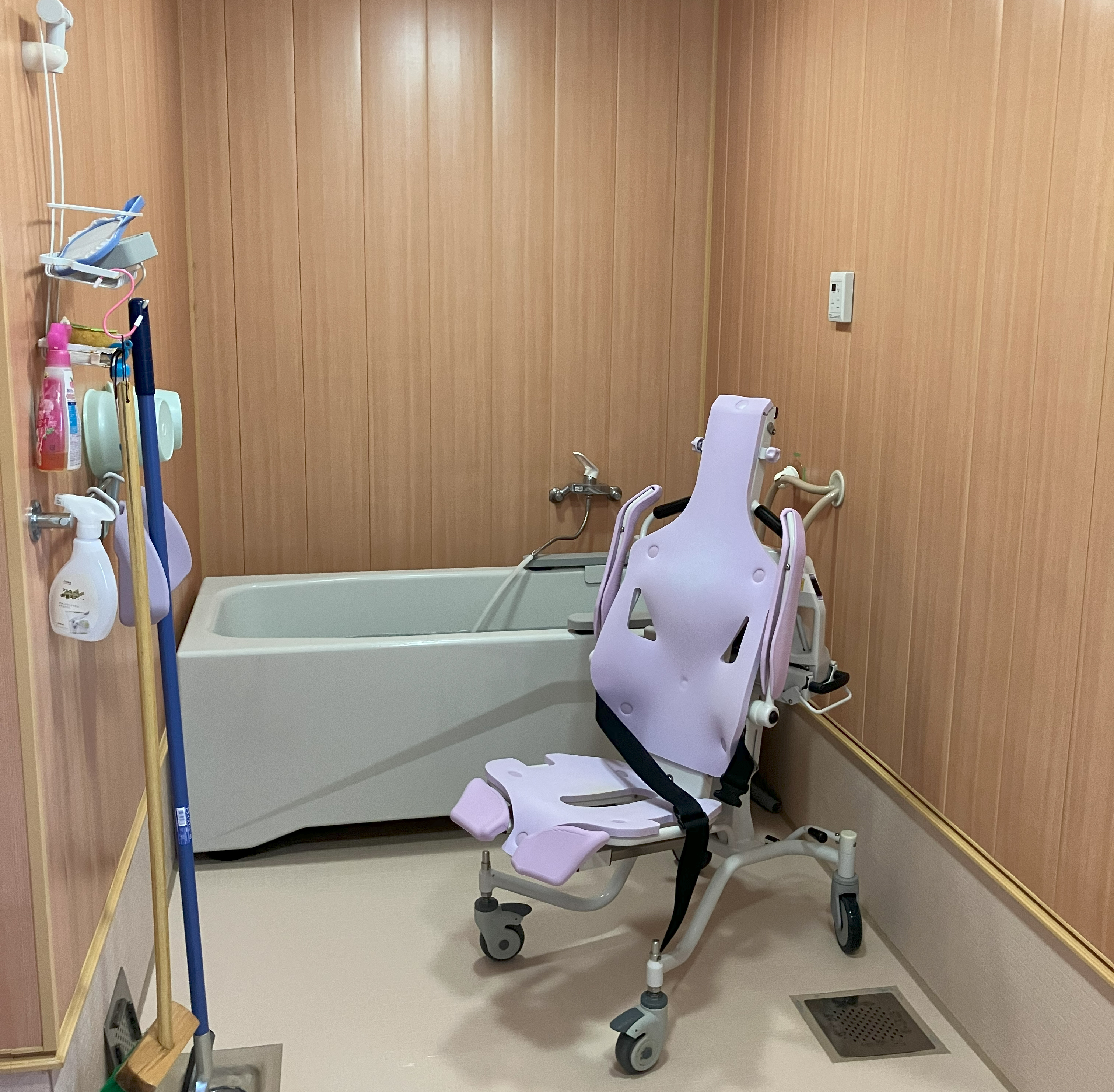 株式会社はな華(愛知県名古屋市緑区/名和駅/介護士・ケアスタッフ)_4