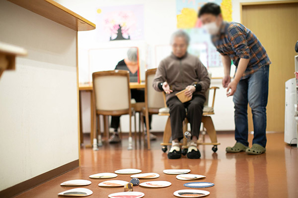 協栄興産株式会社(福岡県福岡市中央区/六本松駅/介護士・ケアスタッフ)_2