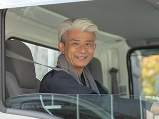 普免でOKの配達・軽作業パート／50〜60代男性活躍中／時給11...