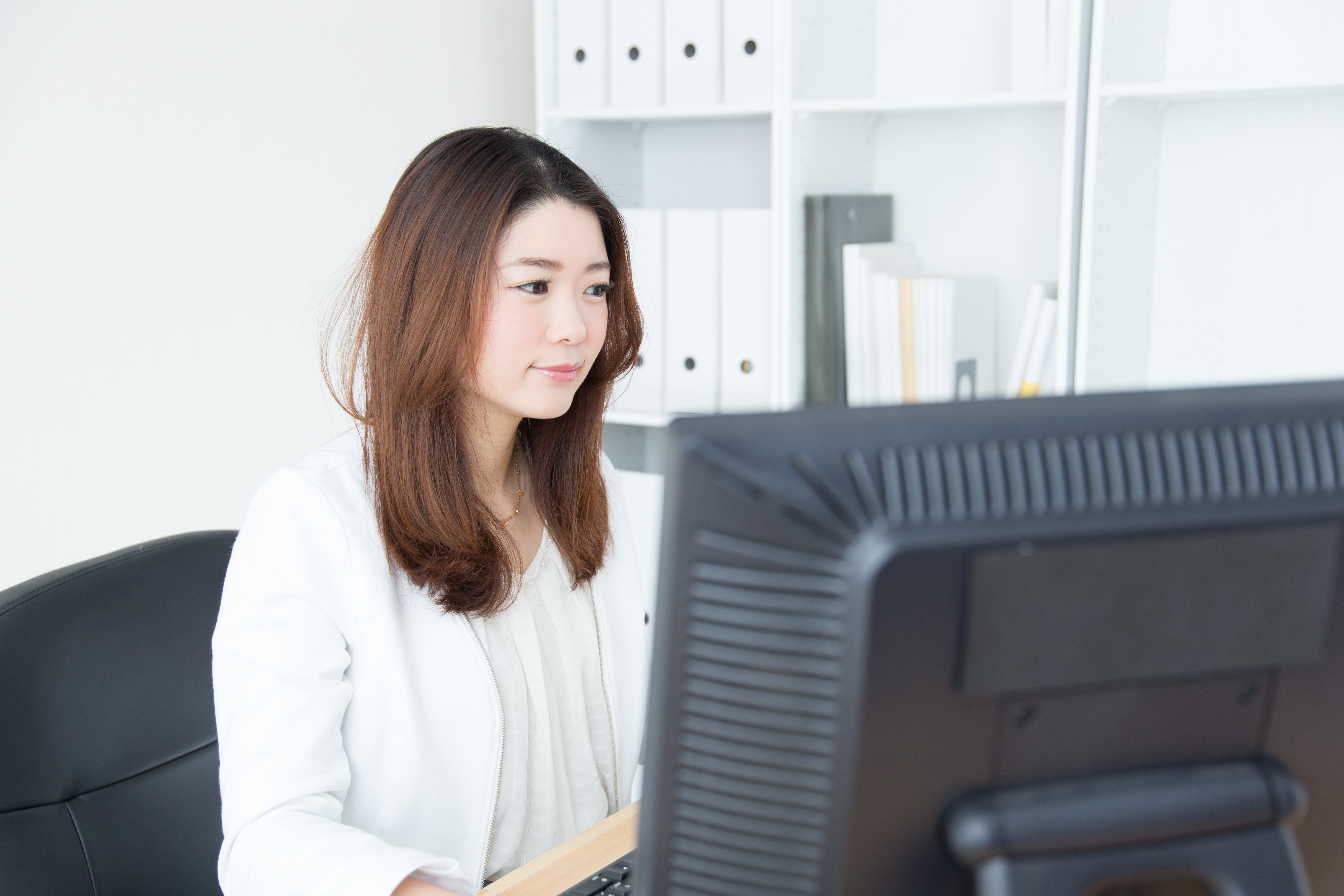 高時給1240円！学生さんも歓迎の受付業務／確定申告／岡崎市役所